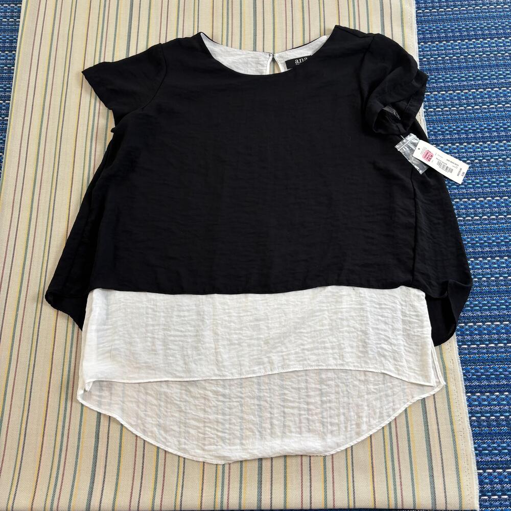 A.n.a A New Approach Blouse Womens Medium Black White Colorblock Tunic Top